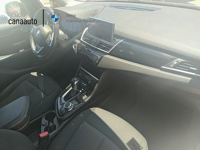 BMW Serie 2 225xe iPerformance Active Tourer color Blanco. Año 2019. 165KW(224CV). Híbrido Electro/Gasolina. En concesionario CANAAUTO - LA OROTAVA de Sta. C. Tenerife