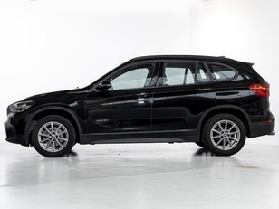 Fotos de BMW X1 sDrive18d color Negro. Año 2017. 110KW(150CV). Diésel. En concesionario Oliva Motor Girona de Girona