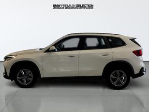 Fotos de BMW X1 sDrive18d color Blanco. Año 2023. 110KW(150CV). Diésel. En concesionario Automotor Costa, S.L.U. de Almería