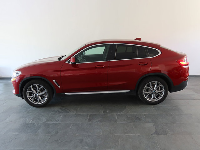 BMW X4 xDrive20d color Rojo. Año 2018. 140KW(190CV). Diésel. En concesionario Autogal de Ourense