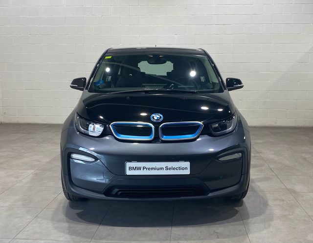 BMW i3 120Ah color Gris. Año 2019. 125KW(170CV). Eléctrico. En concesionario MOTOR MUNICH S.A.U  - Terrassa de Barcelona