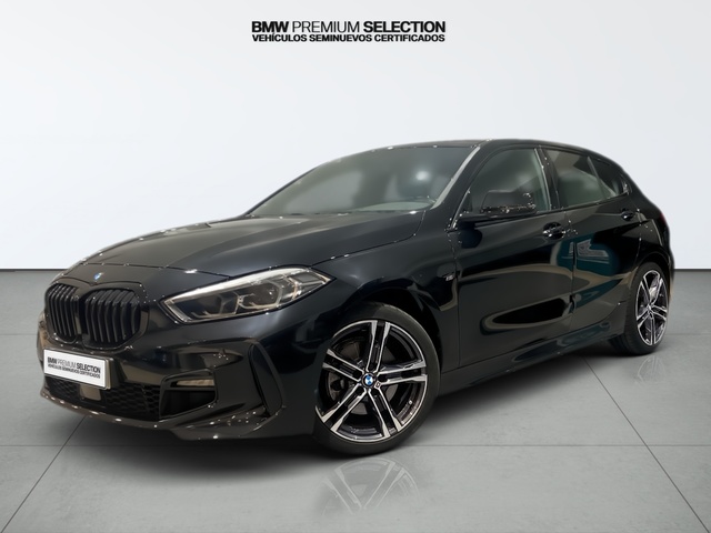 BMW Serie 1 118i color Negro. Año 2022. 103KW(140CV). Gasolina. En concesionario Automotor Premium Viso - Málaga de Málaga