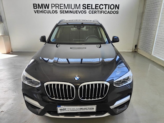 BMW X3 xDrive30e color Gris. Año 2020. 215KW(292CV). Híbrido Electro/Gasolina. En concesionario Lurauto Gipuzkoa de Guipuzcoa