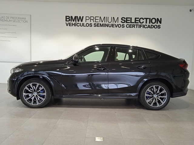 BMW X6 xDrive40d color Negro. Año 2024. 259KW(352CV). Diésel. En concesionario Albamocion S.L. ALBACETE de Albacete