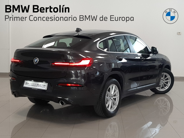 BMW X4 xDrive20d color Gris. Año 2020. 140KW(190CV). Diésel. En concesionario Automoviles Bertolin S.L. de Valencia