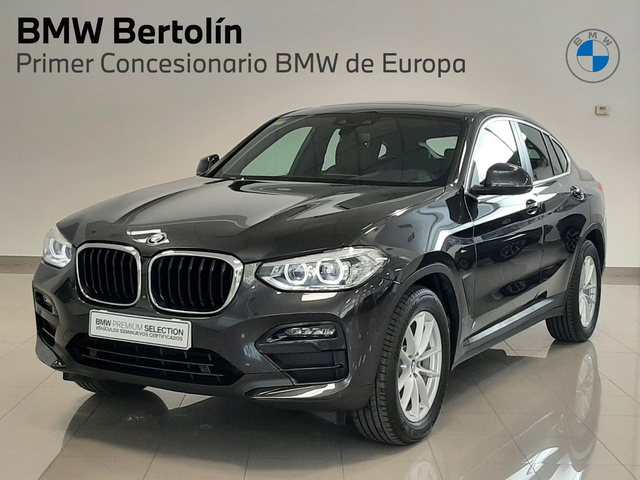 BMW X4 xDrive20d color Gris. Año 2020. 140KW(190CV). Diésel. En concesionario Automoviles Bertolin S.L. de Valencia