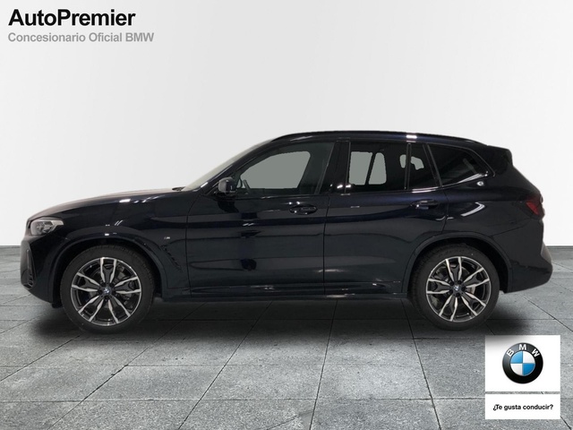 BMW X3 xDrive20d color Negro. Año 2024. 140KW(190CV). Diésel. En concesionario Auto Premier, S.A. - MADRID de Madrid