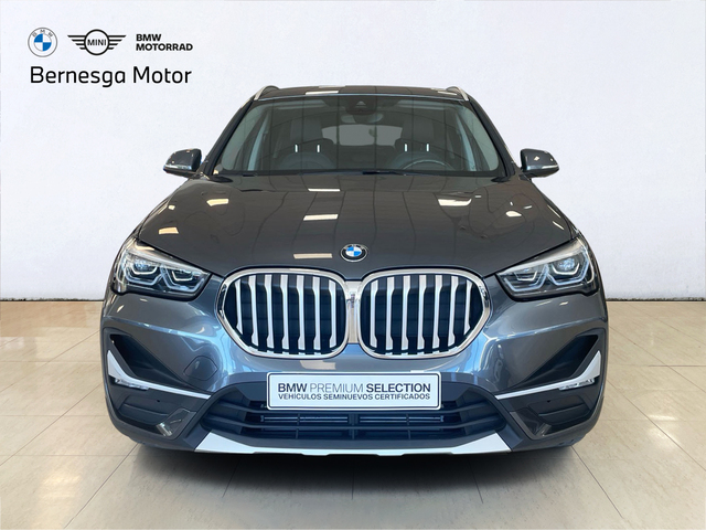 BMW X1 xDrive18d color Gris. Año 2021. 110KW(150CV). Diésel. En concesionario Bernesga Motor León (Bmw y Mini) de León