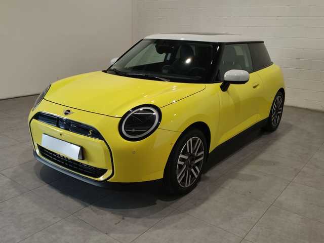 fotoG 11 del MINI MINI 3 Puertas Cooper SE 160 kW (218 CV) 218cv Eléctrico del 2024 en Barcelona