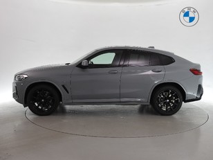 Fotos de BMW X4 xDrive20d color Gris. Año 2024. 140KW(190CV). Diésel. En concesionario BYmyCAR Madrid - Alcalá de Madrid