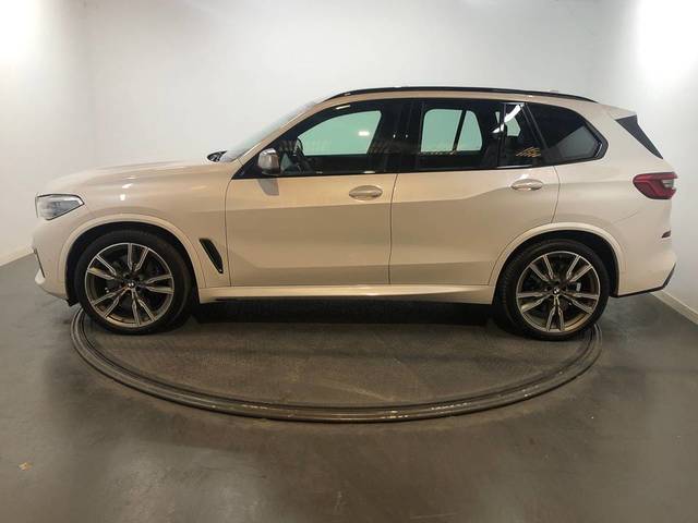 BMW X5 M50d color Blanco. Año 2019. 294KW(400CV). Diésel. En concesionario Proa Premium Palma de Baleares