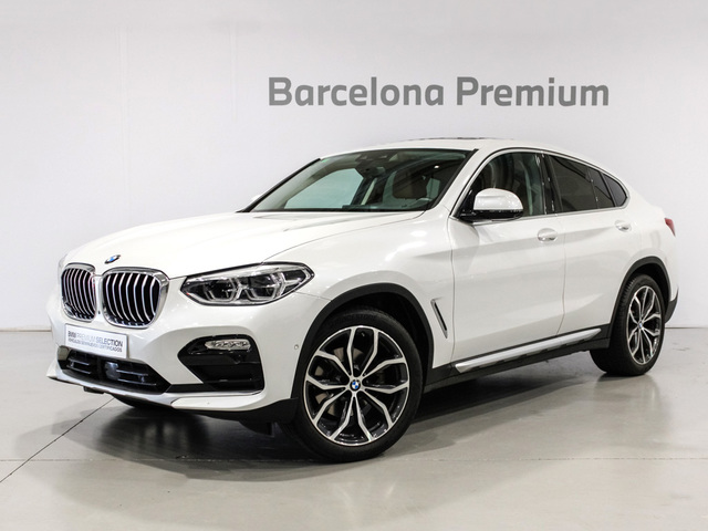 BMW X4 xDrive20i color Blanco. Año 2019. 135KW(184CV). Gasolina. En concesionario Barcelona Premium -- GRAN VIA de Barcelona