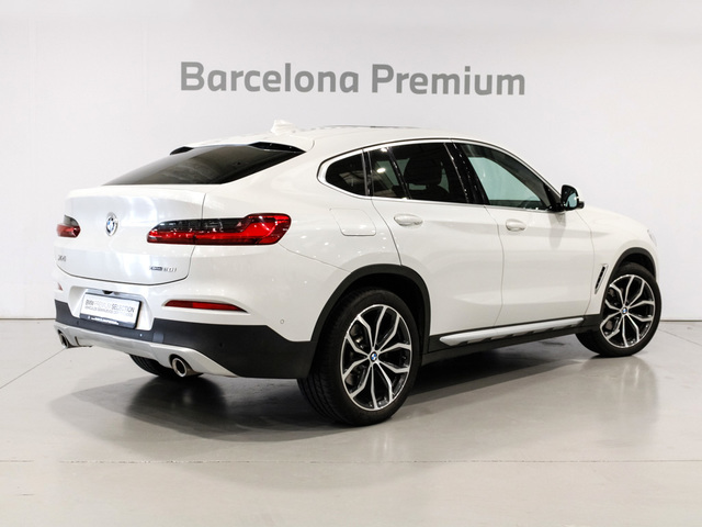 BMW X4 xDrive20i color Blanco. Año 2019. 135KW(184CV). Gasolina. En concesionario Barcelona Premium -- GRAN VIA de Barcelona