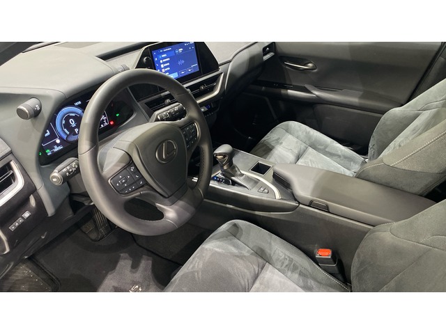 Lexus UX 250h Premium 135 kW (184 CV)