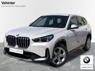 Fotos de BMW X1 sDrive18d color Blanco. Año 2023. 110KW(150CV). Diésel. En concesionario Vehinter Getafe de Madrid