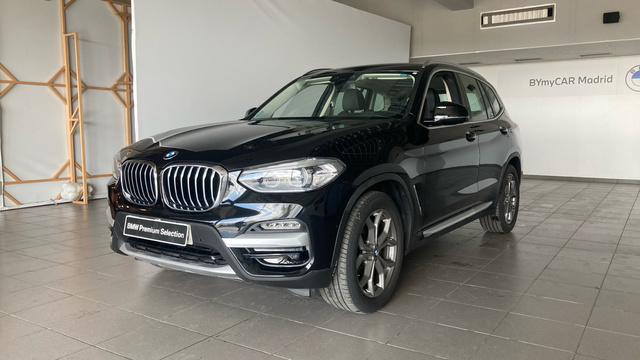 BMW X3 xDrive20d color Negro. Año 2019. 140KW(190CV). Diésel. En concesionario BYmyCAR Madrid - Alcalá de Madrid