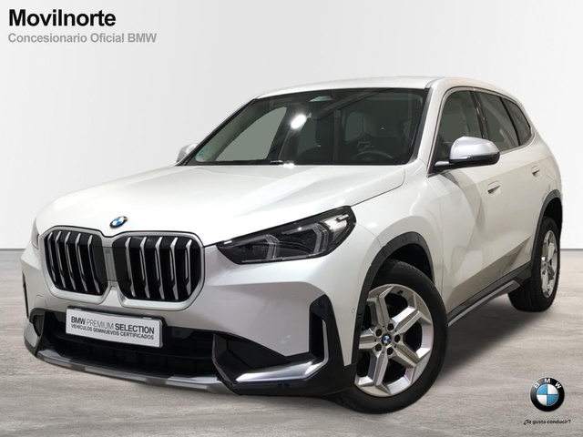 BMW X1 sDrive18d color Blanco. Año 2023. 110KW(150CV). Diésel. En concesionario Movilnorte El Plantio de Madrid