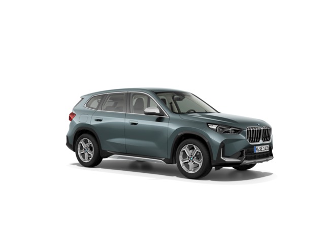 BMW X1 xDrive20d color Verde. Año 2023. 120KW(163CV). Diésel. En concesionario Movilnorte El Plantio de Madrid