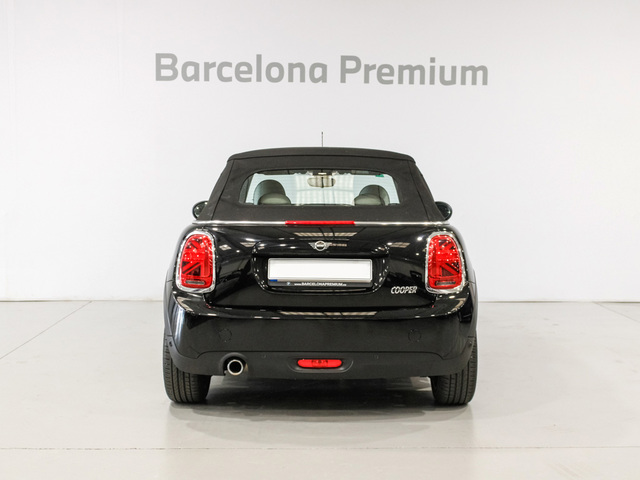 fotoG 4 del MINI MINI Cabrio Cooper 100 kW (136 CV) 136cv Gasolina del 2019 en Barcelona