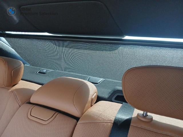 BMW Serie 7 740d color Negro. Año 2024. 220KW(299CV). Diésel. En concesionario Mandel Motor Don Benito de Badajoz