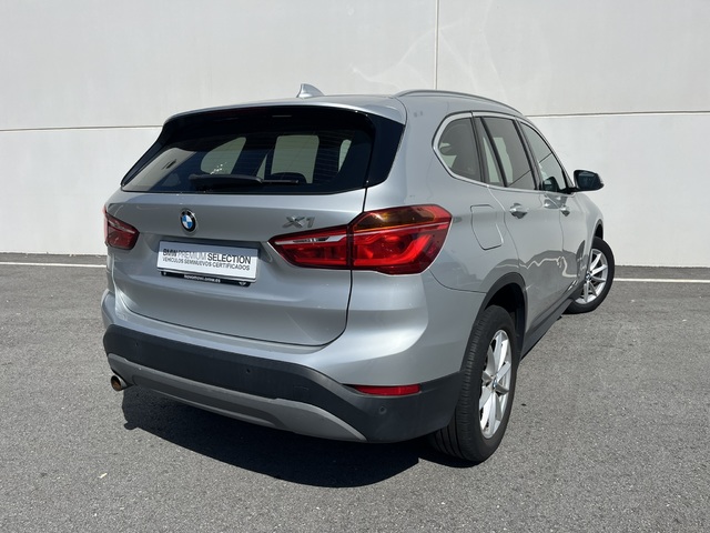 BMW X1 sDrive18d color Gris Plata. Año 2018. 110KW(150CV). Diésel. En concesionario Novomóvil Oleiros de Coruña