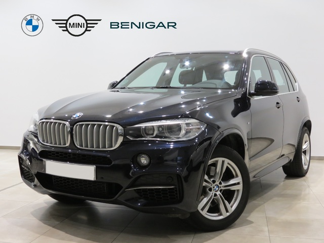 BMW X5 xDrive40d color Negro. Año 2014. 230KW(313CV). Diésel. En concesionario GANDIA Automoviles Fersan, S.A. de Valencia