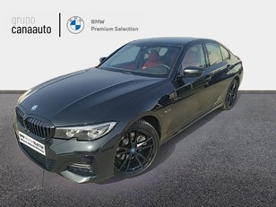 Fotos de BMW Serie 3 320e color Negro. Año 2021. 150KW(204CV). Híbrido Electro/Gasolina. En concesionario CANAAUTO - LAS CHAFIRAS de Sta. C. Tenerife