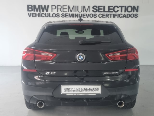 BMW X2 sDrive20i color Negro. Año 2020. 141KW(192CV). Gasolina. En concesionario Lurauto - Gipuzkoa de Guipuzcoa