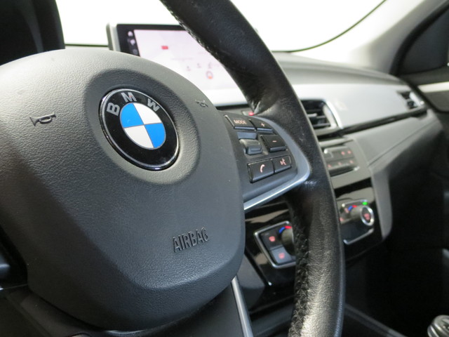 BMW X2 sDrive18d color Blanco. Año 2020. 110KW(150CV). Diésel. En concesionario FINESTRAT Automoviles Fersan, S.A. de Alicante