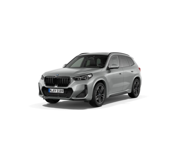 BMW X1 sDrive18d color Gris Plata. Año 2024. 110KW(150CV). Diésel. En concesionario Barcelona Premium -- GRAN VIA de Barcelona