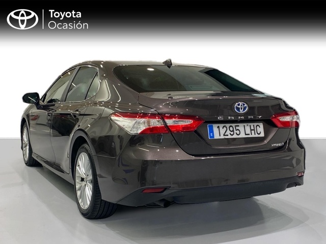 Toyota Camry 2.5 220H Advance 160 kW (218 CV)