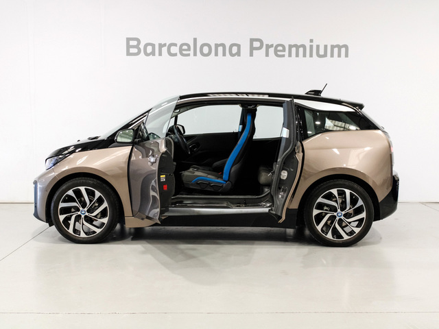 BMW i3 120Ah color Beige. Año 2020. 125KW(170CV). Eléctrico. En concesionario Barcelona Premium -- GRAN VIA de Barcelona