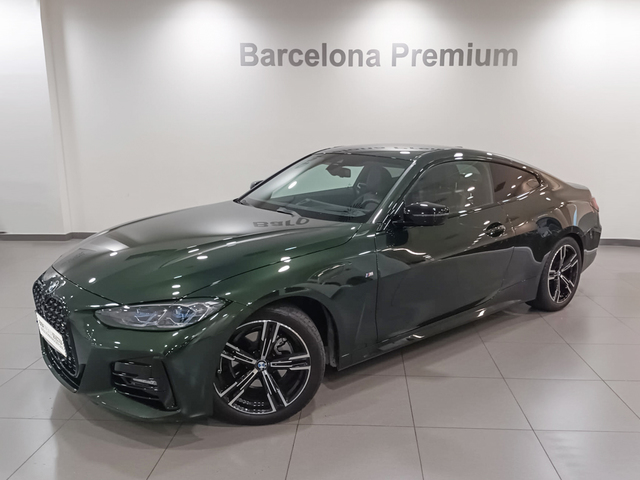 BMW Serie 4 420d Coupe color Verde. Año 2024. 140KW(190CV). Diésel. En concesionario Barcelona Premium -- GRAN VIA de Barcelona