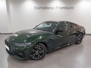 Fotos de BMW Serie 4 420d Coupe color Verde. Año 2024. 140KW(190CV). Diésel. En concesionario Barcelona Premium -- GRAN VIA de Barcelona