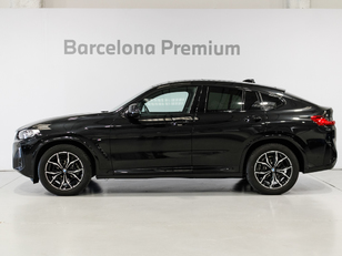 Fotos de BMW X4 xDrive20d color Negro. Año 2024. 140KW(190CV). Diésel. En concesionario Barcelona Premium -- GRAN VIA de Barcelona