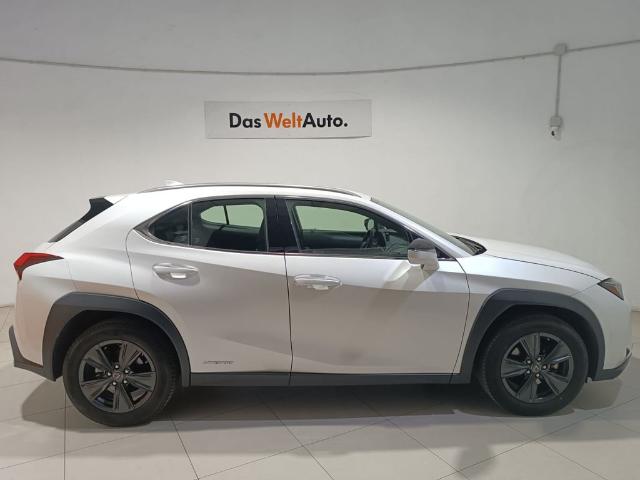 Lexus UX 250h Business 2WD 135 kW (184 CV)