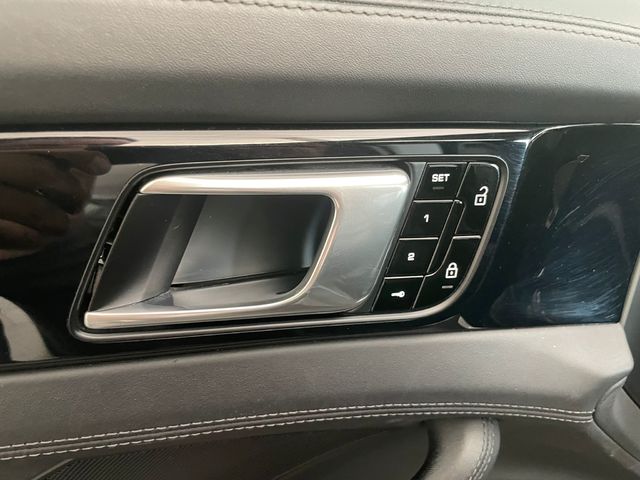Porsche Panamera 4S E-Hybrid 412 kW (560 CV)