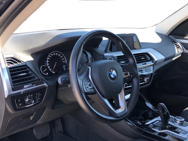 BMW X3 xDrive20d color Negro. Año 2020. 140KW(190CV). Diésel. En concesionario Vehinter Aguacate de Madrid