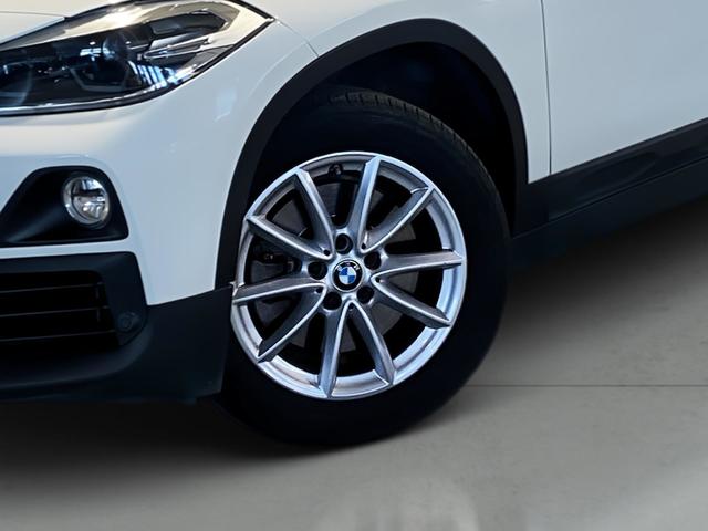 BMW X2 sDrive20i color Blanco. Año 2019. 141KW(192CV). Gasolina. En concesionario Automotor Premium Velázquez - Málaga de Málaga