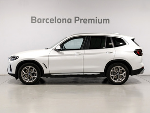 Fotos de BMW X3 xDrive20d color Blanco. Año 2024. 140KW(190CV). Diésel. En concesionario Barcelona Premium -- GRAN VIA de Barcelona