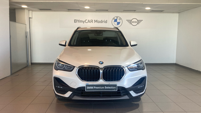 BMW X1 sDrive18d color Blanco. Año 2022. 110KW(150CV). Diésel. En concesionario BYmyCAR Madrid - Alcalá de Madrid