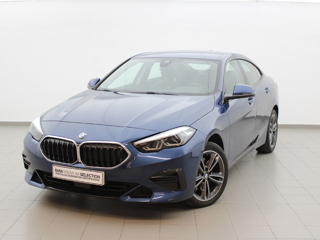 BMW Serie 2 218d Gran Coupe color Azul. Año 2023. 110KW(150CV). Diésel. En concesionario Augusta Aragon S.A. de Zaragoza