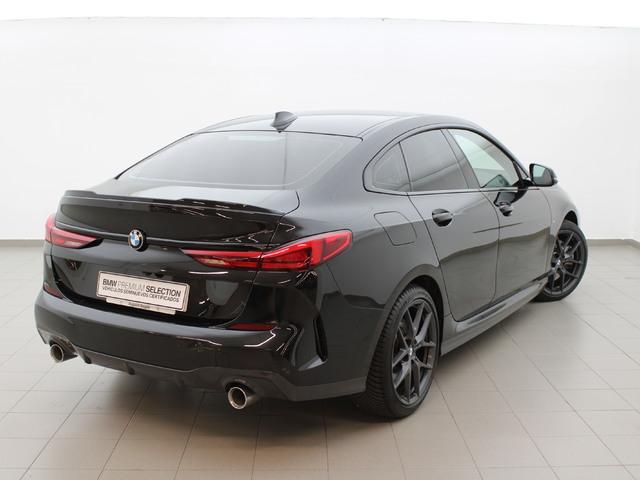 BMW Serie 2 218d Gran Coupe color Azul. Año 2023. 110KW(150CV). Diésel. En concesionario Augusta Aragon S.A. de Zaragoza