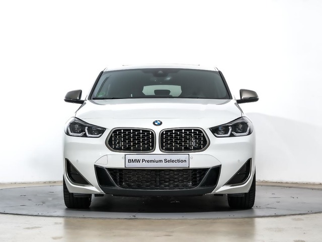 BMW X2 M35i color Blanco. Año 2021. 225KW(306CV). Gasolina. En concesionario Oliva Motor Tarragona de Tarragona