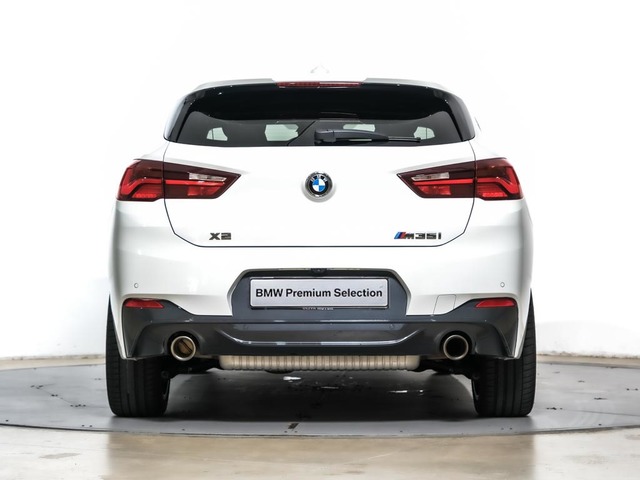 BMW X2 M35i color Blanco. Año 2021. 225KW(306CV). Gasolina. En concesionario Oliva Motor Tarragona de Tarragona