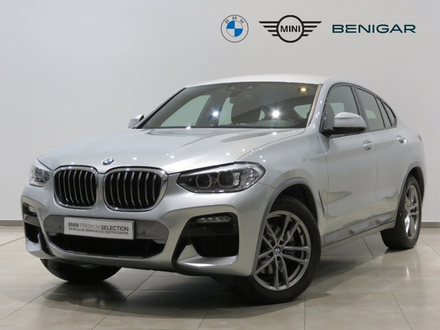 BMW X4 xDrive20d color Gris Plata. Año 2020. 140KW(190CV). Diésel. En concesionario ALZIRA Automoviles Fersan, S.A. de Valencia