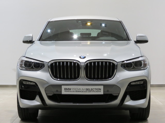 BMW X4 xDrive20d color Gris Plata. Año 2020. 140KW(190CV). Diésel. En concesionario ALZIRA Automoviles Fersan, S.A. de Valencia