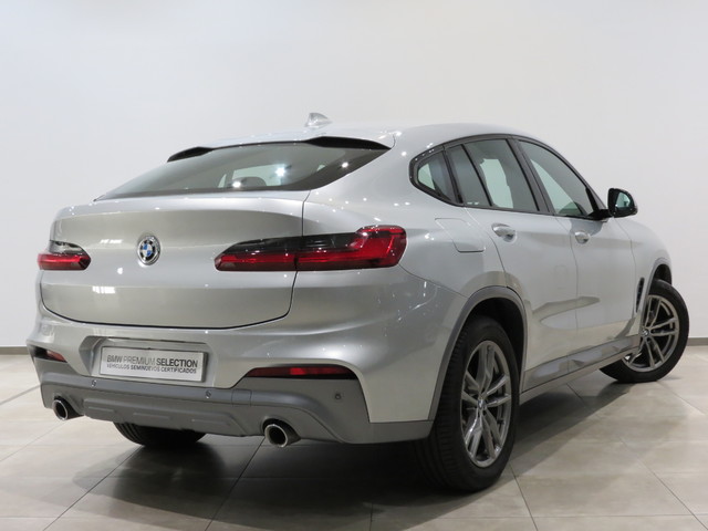 BMW X4 xDrive20d color Gris Plata. Año 2020. 140KW(190CV). Diésel. En concesionario ALZIRA Automoviles Fersan, S.A. de Valencia