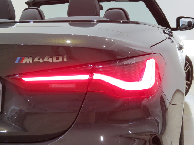 BMW Serie 4 M440i Cabrio color Azul. Año 2024. 275KW(374CV). Gasolina. En concesionario FINESTRAT Automoviles Fersan, S.A. de Alicante