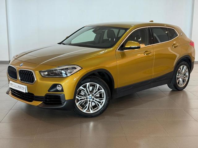 BMW X2 sDrive20i color Oro. Año 2020. 141KW(192CV). Gasolina. En concesionario Tormes Motor de Salamanca